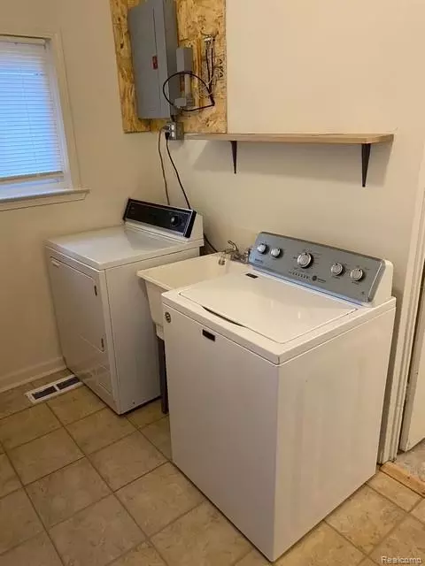 Other - 504 E Clinton St, Howell, MI 48843 photo 6 of 7