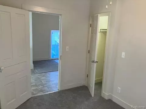 Bedroom - 504 E Clinton St, Howell, MI 48843 photo 3 of 4
