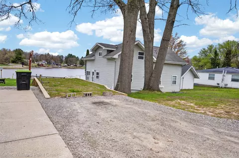 Exterior - 1379 Sioux St, Gladwin, MI 48624 photo 12 of 15