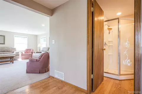 Entry Way - 1379 Sioux St, Gladwin, MI 48624 photo 1 of 2