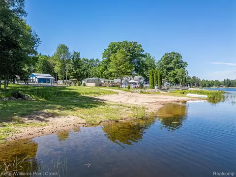 View/Area - 1379 Sioux St, Gladwin, MI 48624 photo 20 of 28