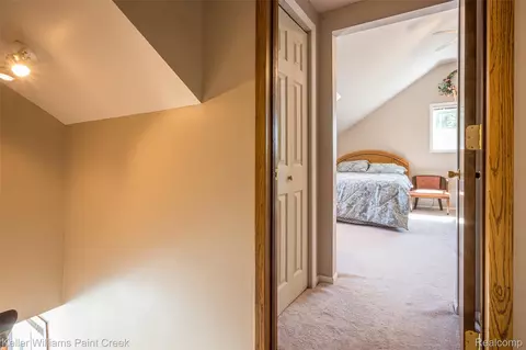 Entry Way - 1379 Sioux St, Gladwin, MI 48624 photo 2 of 2