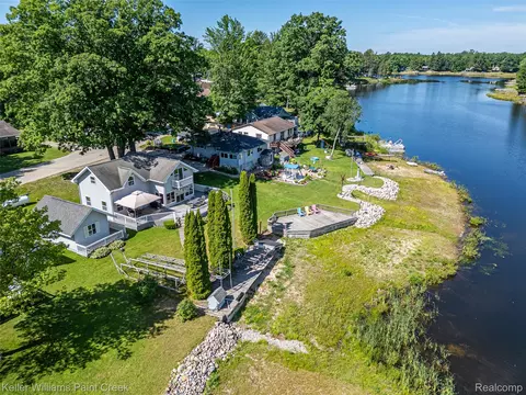View/Area - 1379 Sioux St, Gladwin, MI 48624 photo 15 of 28
