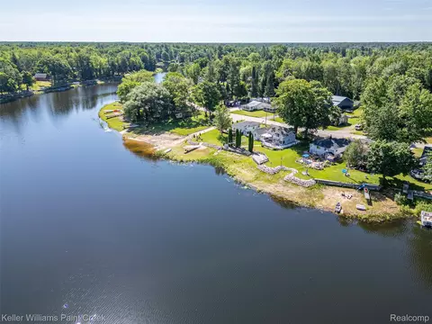View/Area - 1379 Sioux St, Gladwin, MI 48624 photo 3 of 28