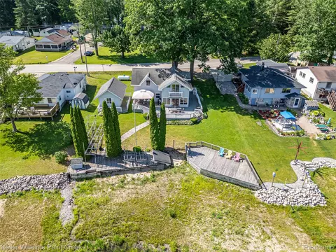 View/Area - 1379 Sioux St, Gladwin, MI 48624 photo 16 of 28