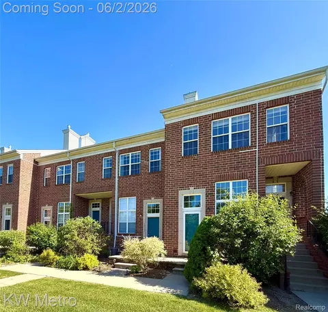 1870 Lindsay Ln, Ann Arbor, MI 48104