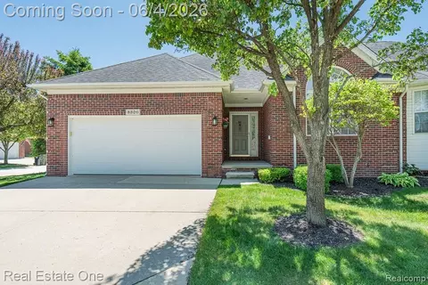 3326 Gemini Dr #146, Sterling Heights, MI 48314