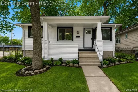 771 W Marshall St, Ferndale, MI 48220