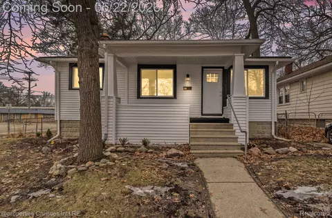 771 W Marshall St, Ferndale, MI 48220