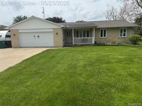 7358 Morrish Rd, Swartz Creek, MI 48473