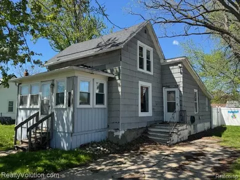 4212 1st St, Brown City, MI 48416