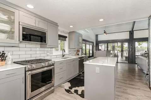 Kitchen - 2380 Islanders Way, Gladwin, MI 48624 photo 1 of 3