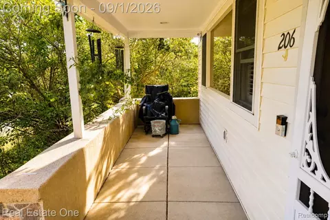 Exterior - 206 Broadway, Springfield, MI 48350 photo 2 of 6