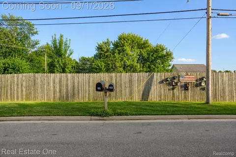 Other - 206 Broadway, Springfield, MI 48350 photo 16 of 22