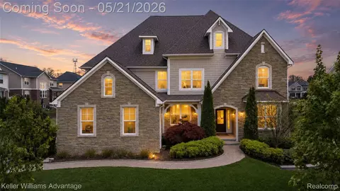 2987 Lankford Ln, Commerce, MI 48390