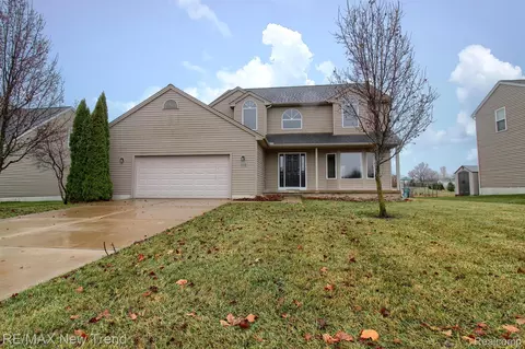 508 Heartwood Ln, Pittsfield, MI 48176