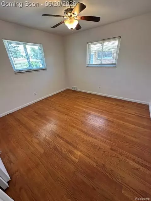 Other - 17416 Veronica Ave, Eastpointe, MI 48021 photo 5 of 12