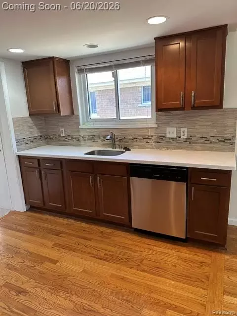 Kitchen - 17416 Veronica Ave, Eastpointe, MI 48021 photo 2 of 2