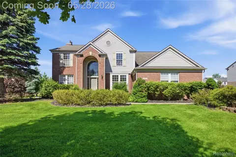 496 Pleasant Ridge Dr, Canton, MI 48188