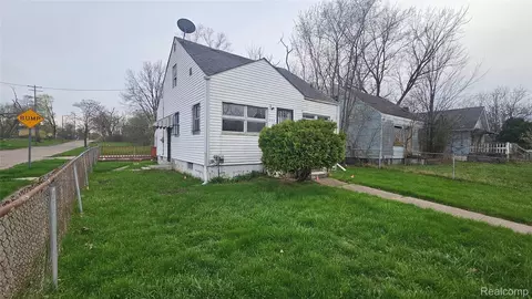 Other - 258 E Hobson Ave, Flint, MI 48505 photo 3 of 10