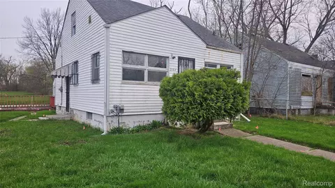 Other - 258 E Hobson Ave, Flint, MI 48505 photo 2 of 10