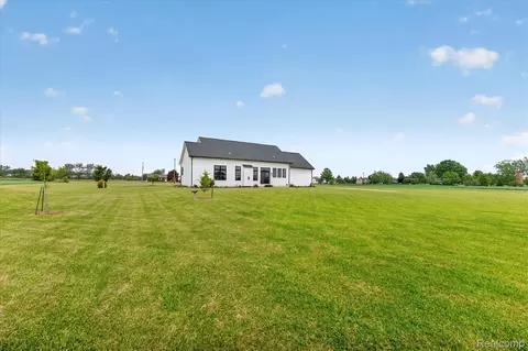 Exterior - 2170 E Labo Rd, Ash, MI 48117 photo 4 of 7
