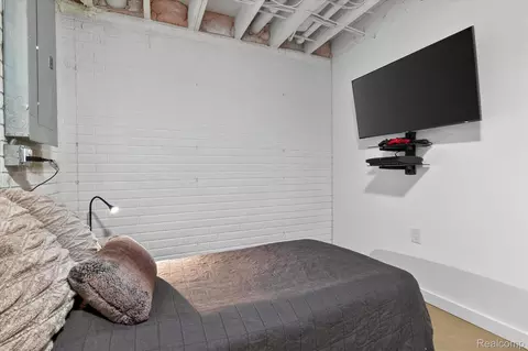 Bedroom - 2170 E Labo Rd, Ash, MI 48117 photo 6 of 8