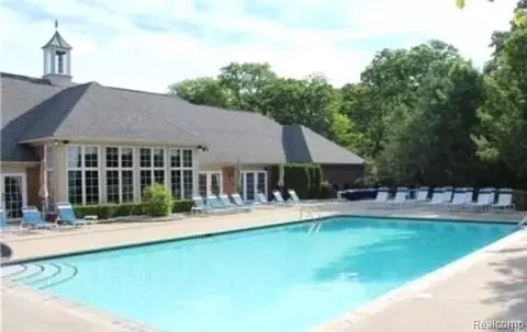 3633 Oakmonte Blvd #189, Oakland, MI 48306