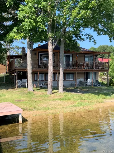 5207 Lucinda Dr, Prescott, MI 48756