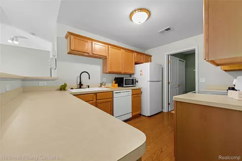 Kitchen - 4048 Berkeley Ave, Canton, MI 48188 photo 1 of 2