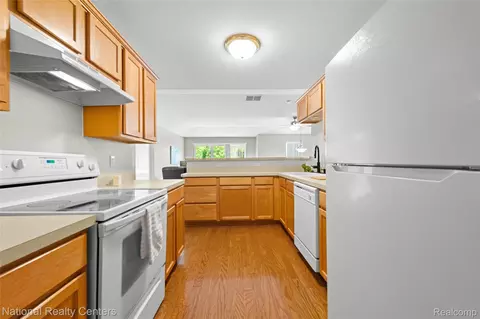 Kitchen - 4048 Berkeley Ave, Canton, MI 48188 photo 2 of 2