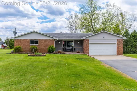 11430 Silver Lake Rd, Burns, MI 48418