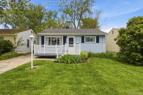645 E Barrett Ave E, Madison Heights, MI 48071