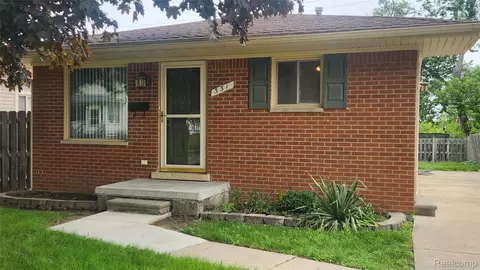 331 Detroit St, Trenton, MI 48183
