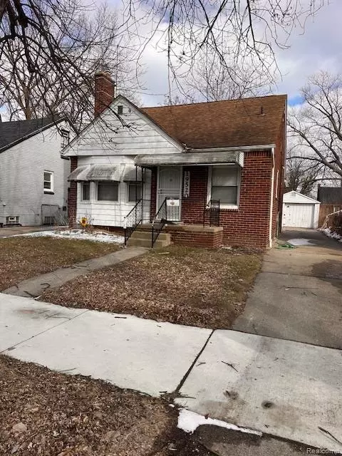 19520 Strasburg St, Detroit, MI 48205