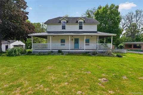 Exterior - 6235 Flushing Rd, Mount Morris, MI 48433 photo 3 of 11