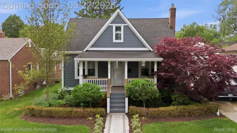 575 N Evergreen St, Plymouth, MI 48170