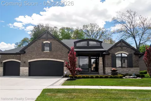 14170 Kings Park Ct, Shelby Township, MI 48315