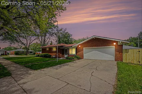 28326 Alden St, Madison Heights, MI 48071