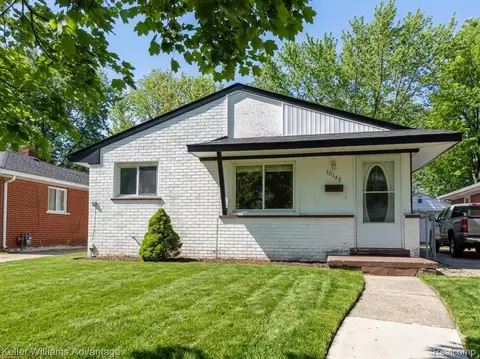 30148 Hazelwood St, Inkster, MI 48141