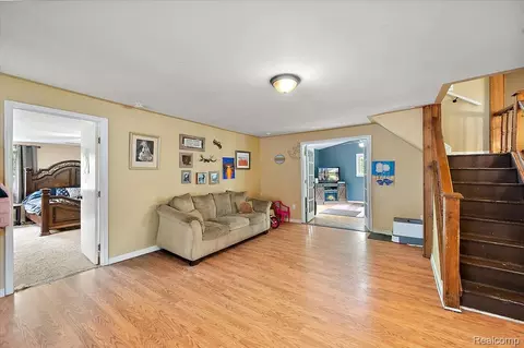 Entry Way - 3915 Fruit St, Clay, MI 48001 photo 3 of 5
