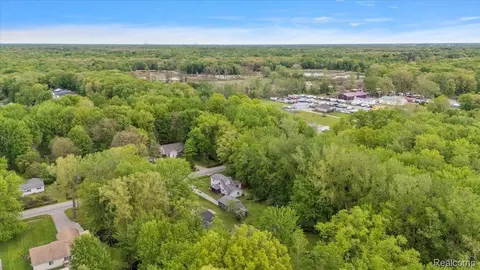 View/Area - 3915 Fruit St, Clay, MI 48001 photo 11 of 11