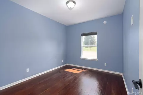 Bedroom - 4610 Clyde Rd, Oceola, MI 48855 photo 4 of 5