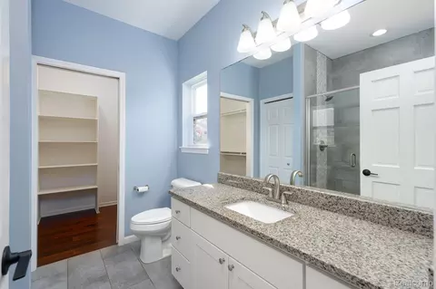 Bath - 4610 Clyde Rd, Oceola, MI 48855 photo 2 of 4