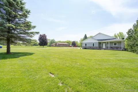 4610 Clyde Rd, Oceola, MI 48855