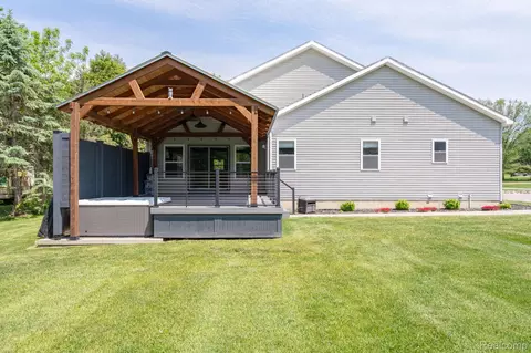 Exterior - 4610 Clyde Rd, Oceola, MI 48855 photo 8 of 10