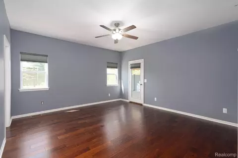 Bedroom - 4610 Clyde Rd, Oceola, MI 48855 photo 1 of 5