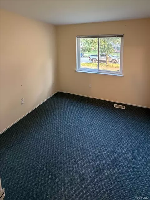 Bedroom - 28472 Greenview St, Romulus, MI 48174 photo 2 of 6