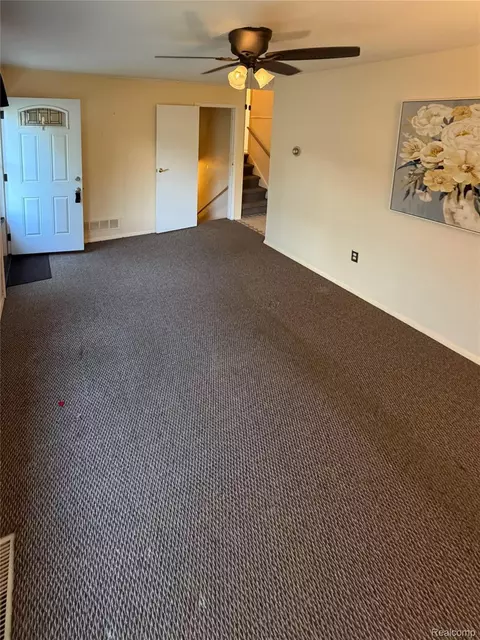 Living - 28472 Greenview St, Romulus, MI 48174 photo 1 of 2