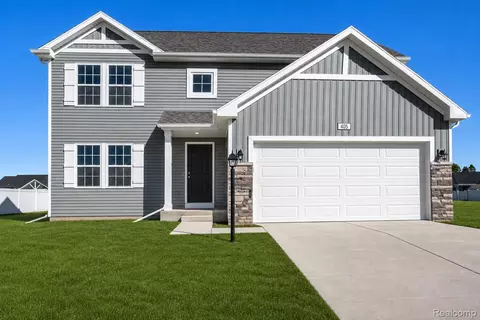 6090 Cousins Dr, Mundy, MI 48473